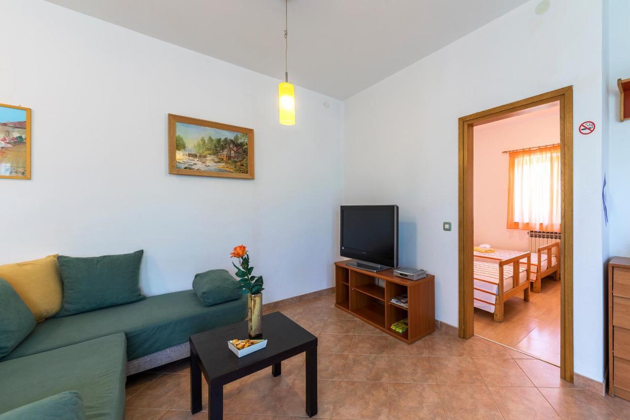 Apartments Pino Πούλα Εξωτερικό φωτογραφία