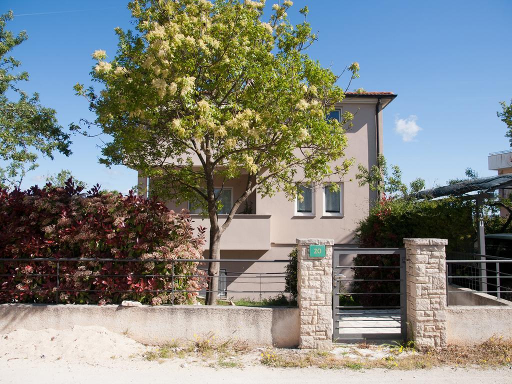 Apartments Pino Πούλα Εξωτερικό φωτογραφία
